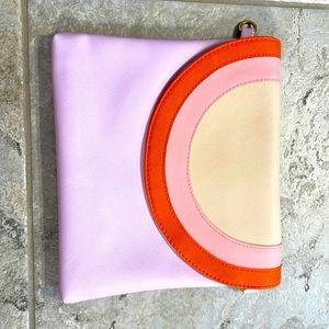 Can’t Clutch This Sunset Clutch